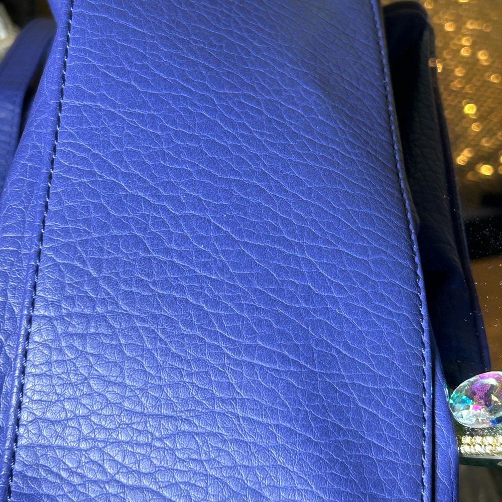Juicy Couture Blue Crossbody Bag Approx. 15” x 10” x 4.5” - Picture 16 of 17